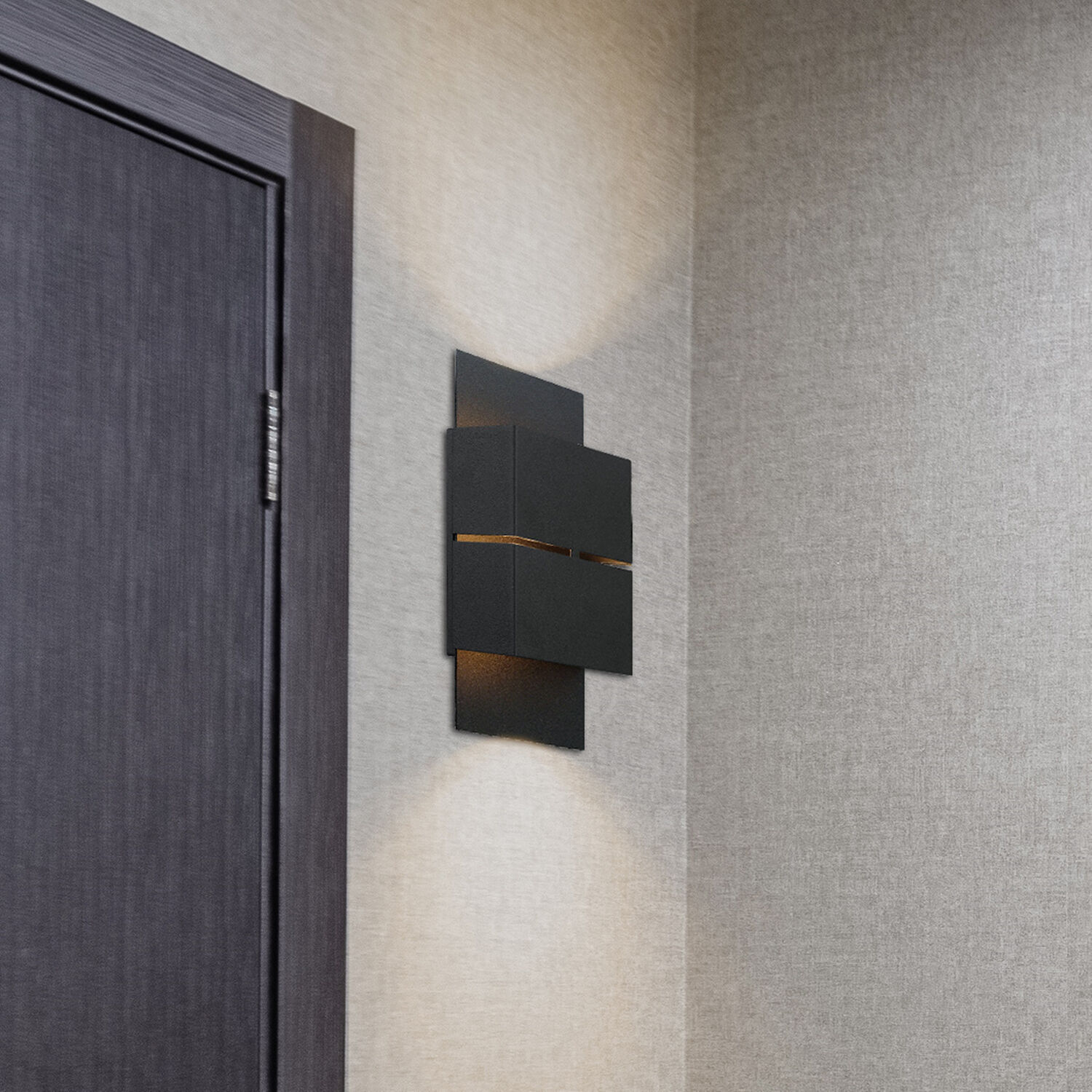 Kibea Outdoor Wall Light