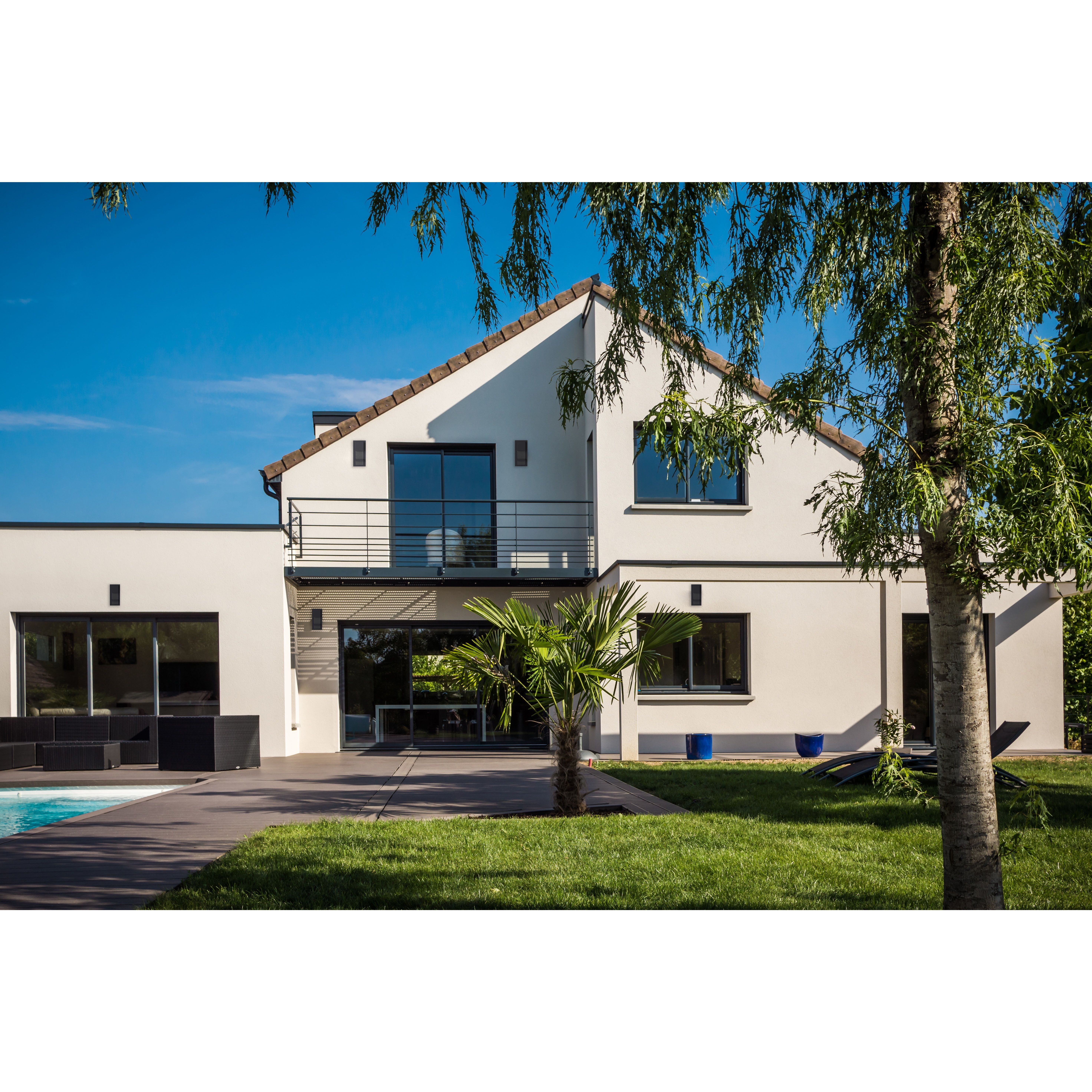 Venecia Outdoor Wall Light