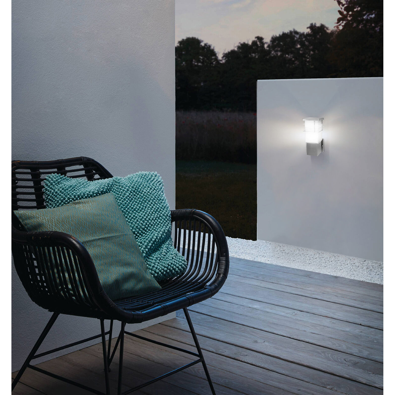 Calgary Outdoor Wall Light