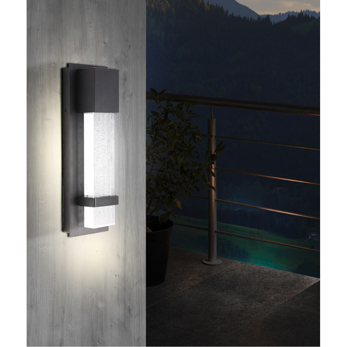 Venecia Outdoor Wall Light