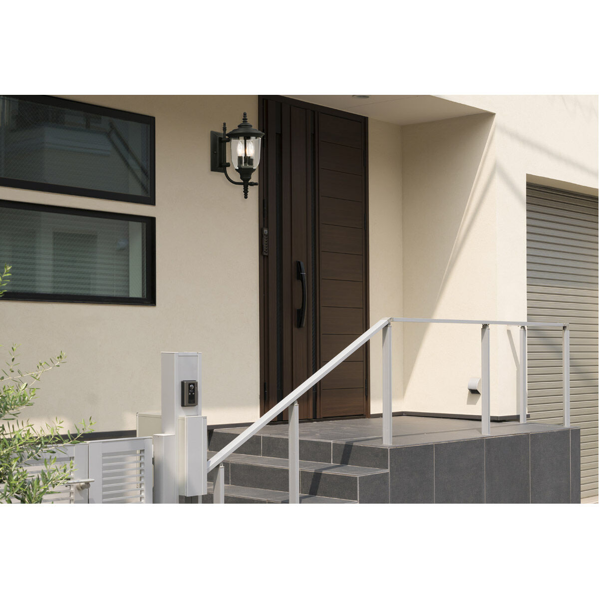 Pinedale Outdoor Wall Light